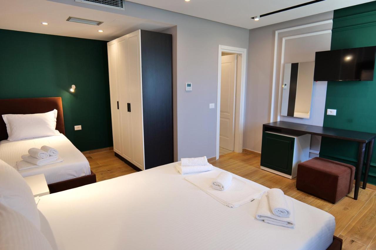The View Hotel Ksamil Luaran gambar