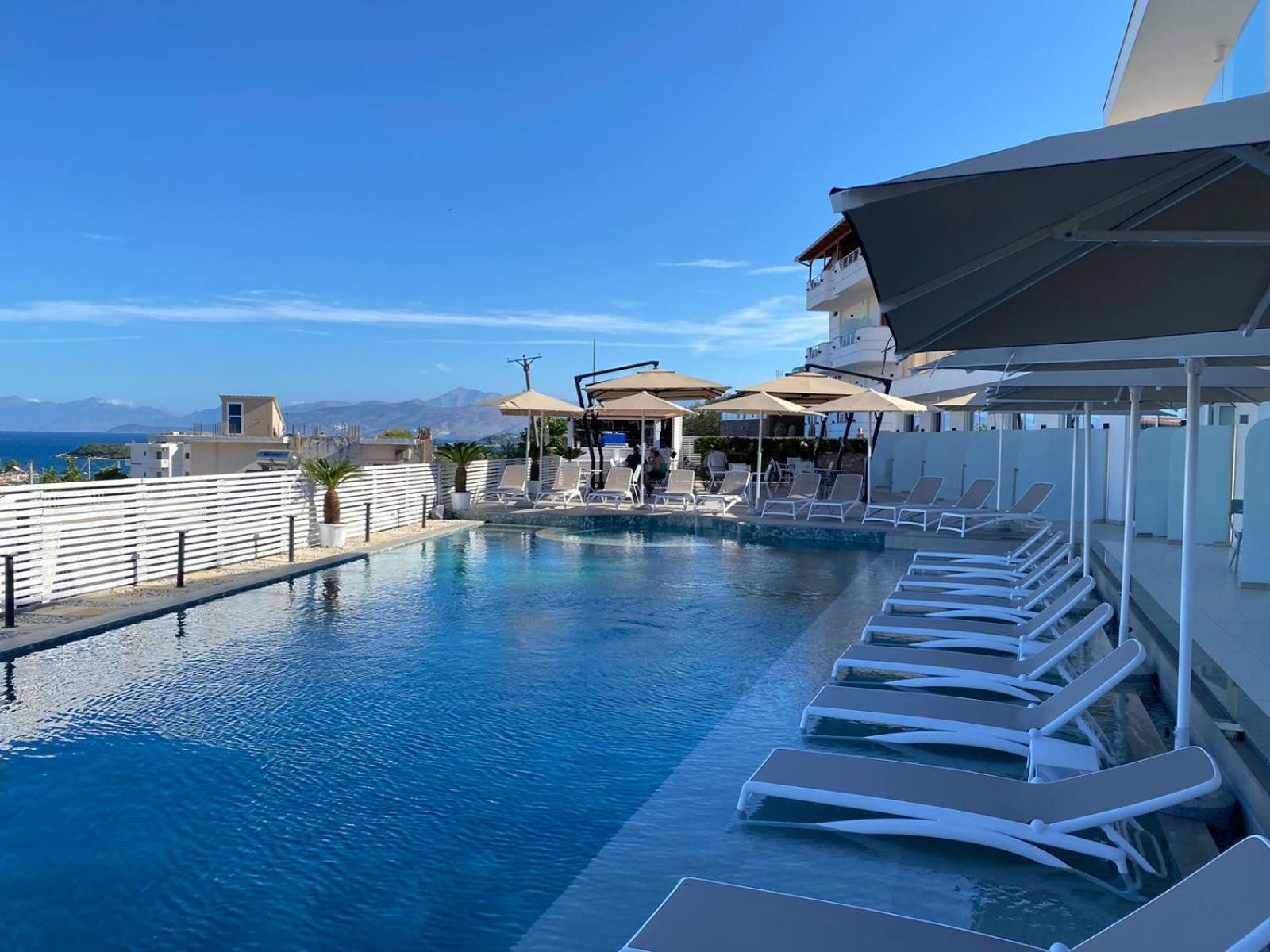 The View Hotel Ksamil Luaran gambar